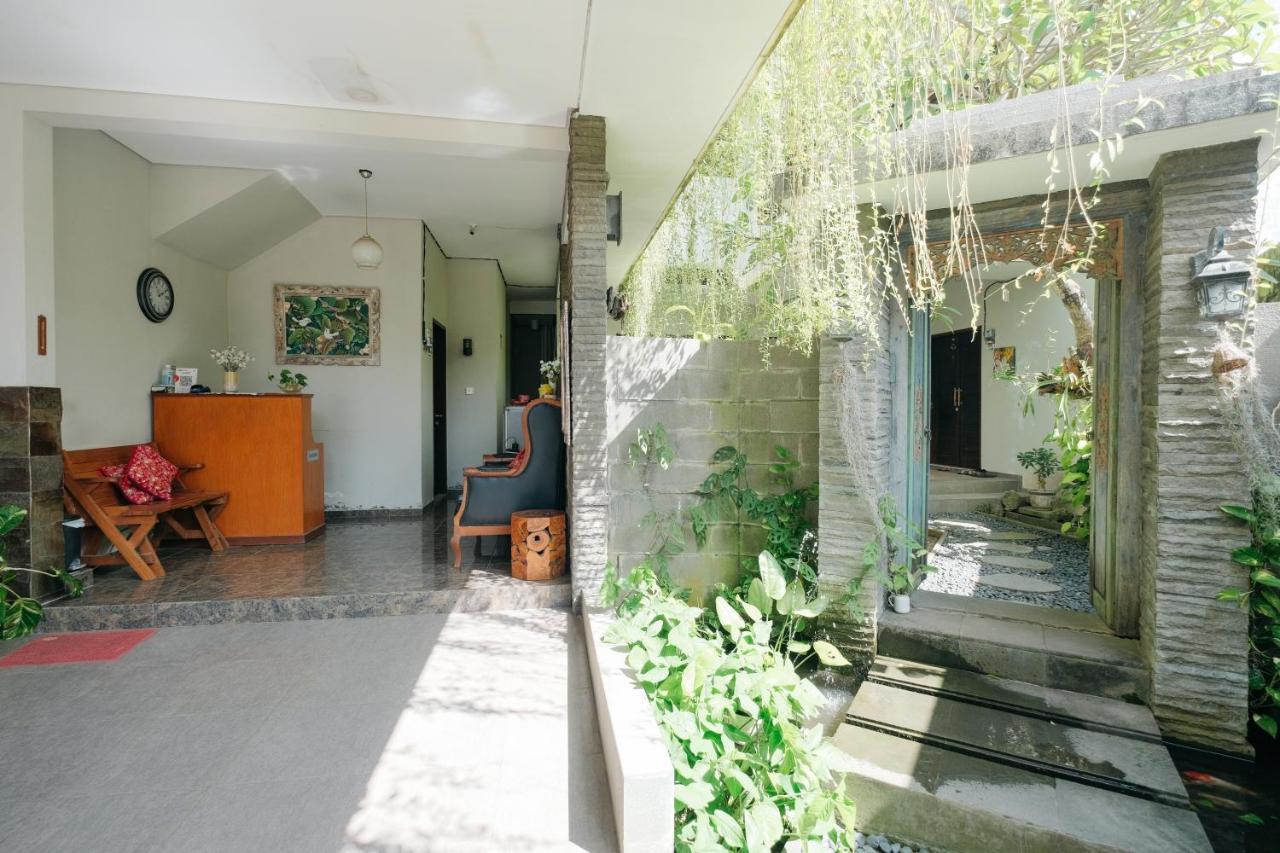 D'Tamblingan Guest House At Taman Griya Jimbaran Redpartner - Minimum Stay 30 Nights Ngoại thất bức ảnh