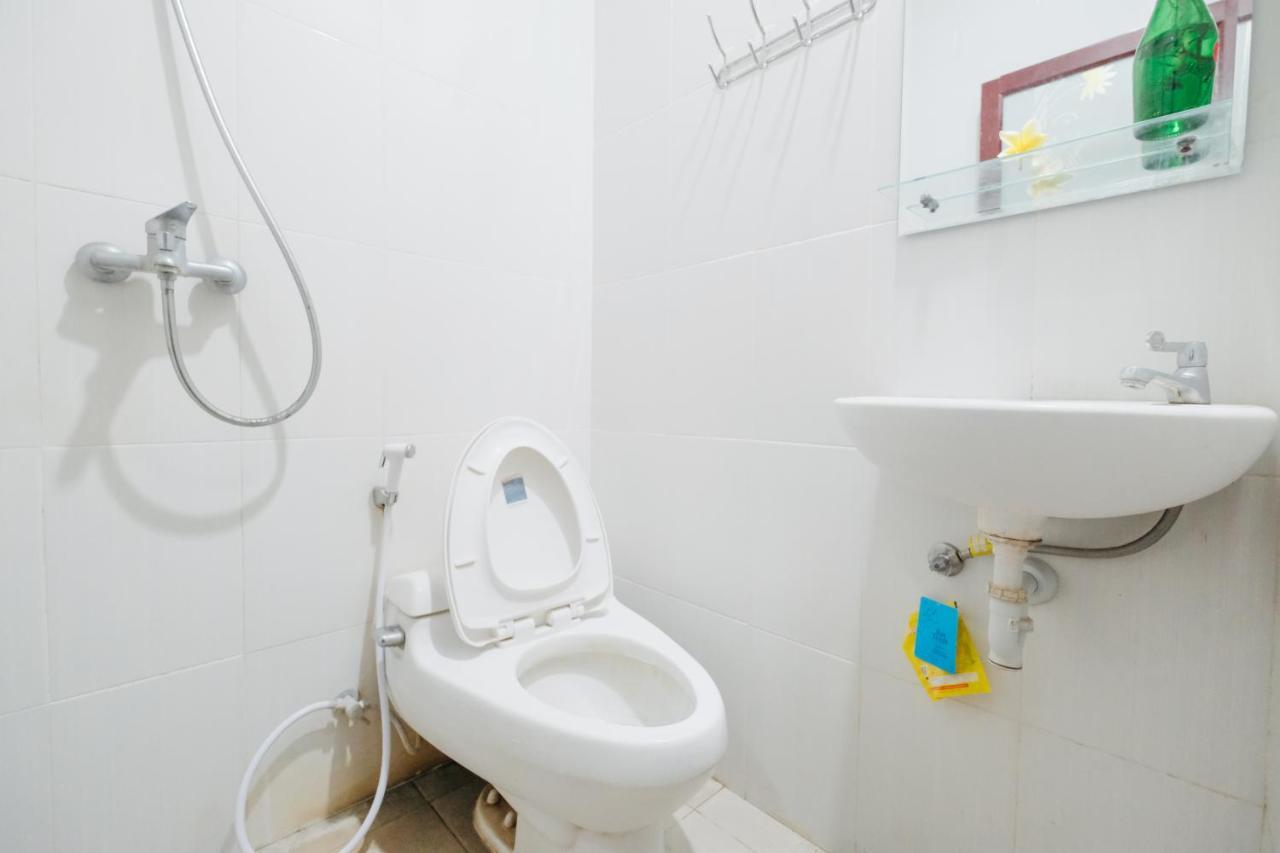 D'Tamblingan Guest House At Taman Griya Jimbaran Redpartner - Minimum Stay 30 Nights Ngoại thất bức ảnh