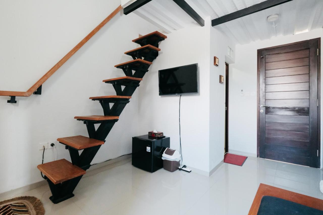 D'Tamblingan Guest House At Taman Griya Jimbaran Redpartner - Minimum Stay 30 Nights Ngoại thất bức ảnh